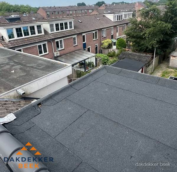 Dakinspectie plat dak aanbouw in Beek Dakinspectie plat dak aanbouw in Beek