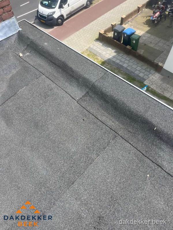 Kosten dakisolatie: plat dak met bitumen dakbedekking in Beek Kosten dakisolatie: plat dak met bitumen dakbedekking in Beek